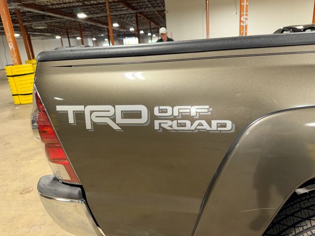 Thumbnail: 2015 Toyota Tacoma - 28