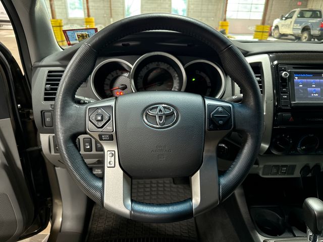 Thumbnail: 2015 Toyota Tacoma - 2