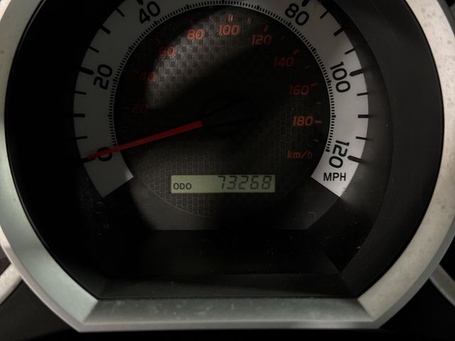 Thumbnail: 2015 Toyota Tacoma - 23