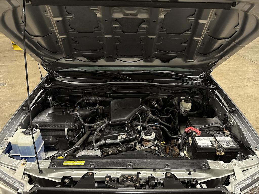 Thumbnail: 2015 Toyota Tacoma - 8