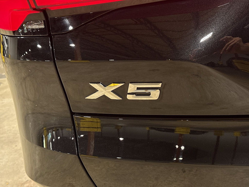 Thumbnail: 2024 BMW X5 - 7
