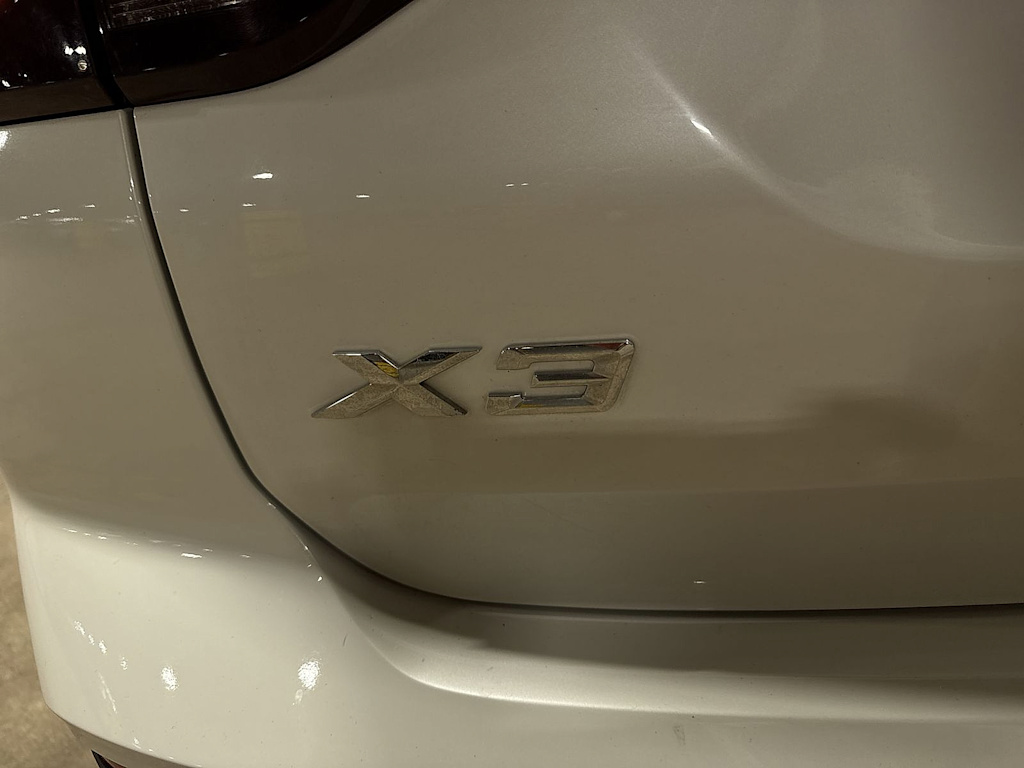 Thumbnail: 2022 BMW X3 - 6