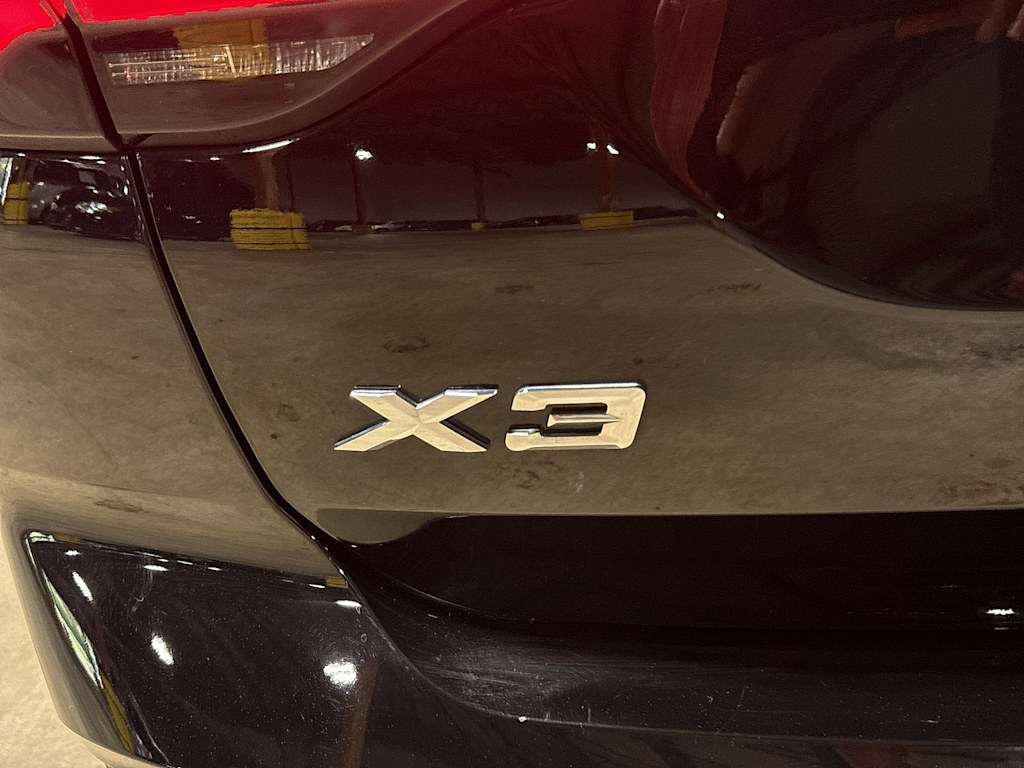 Thumbnail: 2022 BMW X3 - 6