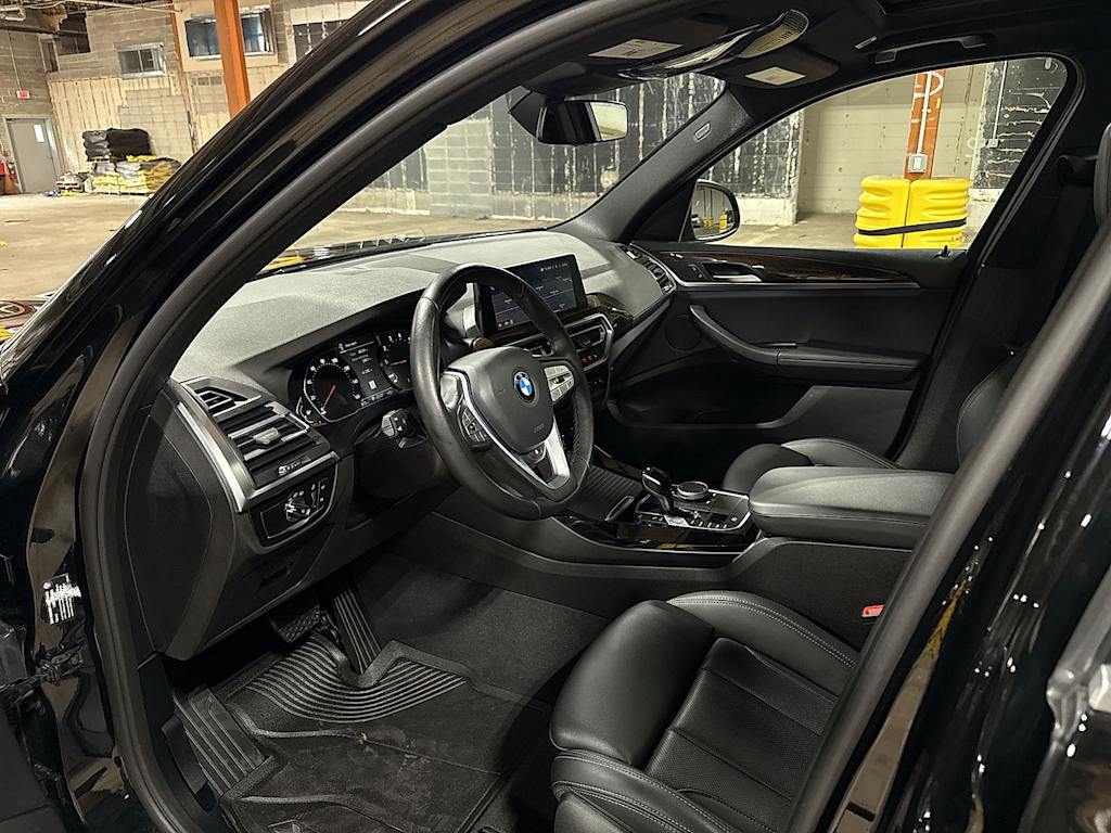 Thumbnail: 2022 BMW X3 - 32