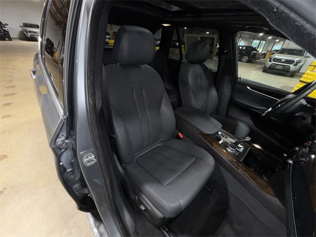 Thumbnail: 2017 BMW X5 - 11