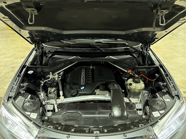 Thumbnail: 2017 BMW X5 - 8