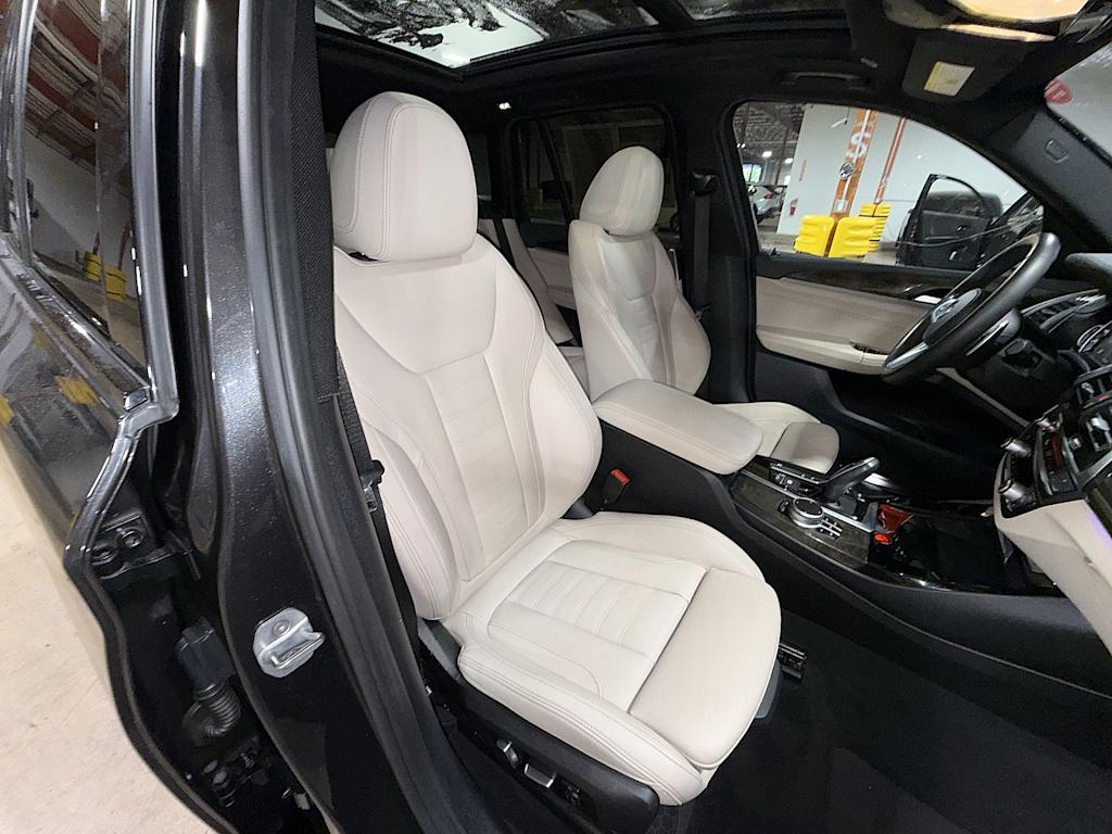 Thumbnail: 2019 BMW X3 - 8