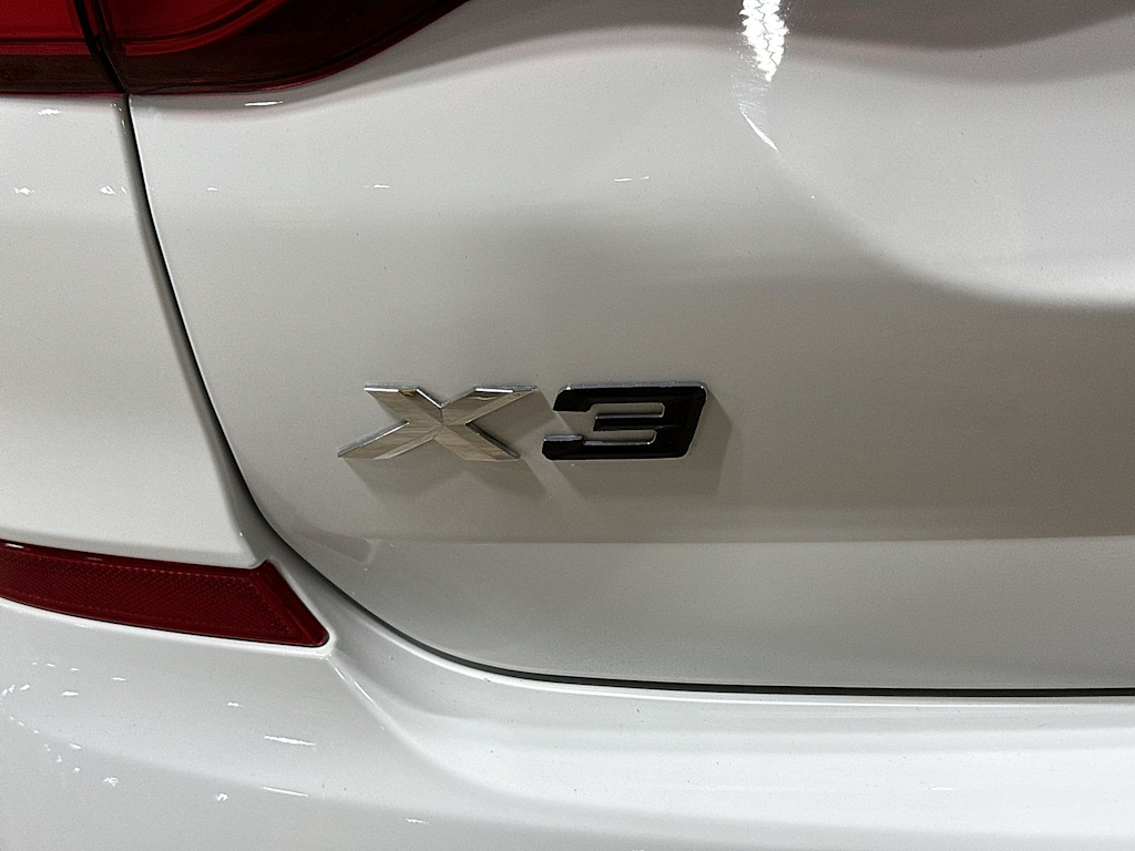 Thumbnail: 2021 BMW X3 - 6