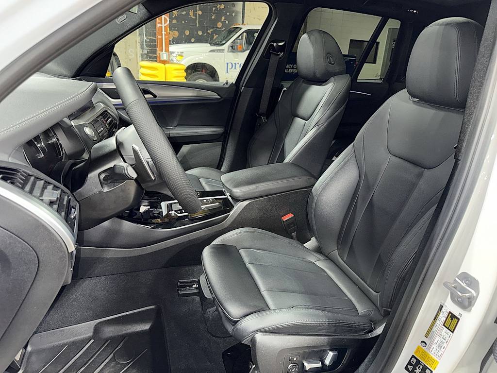 Thumbnail: 2021 BMW X3 - 10