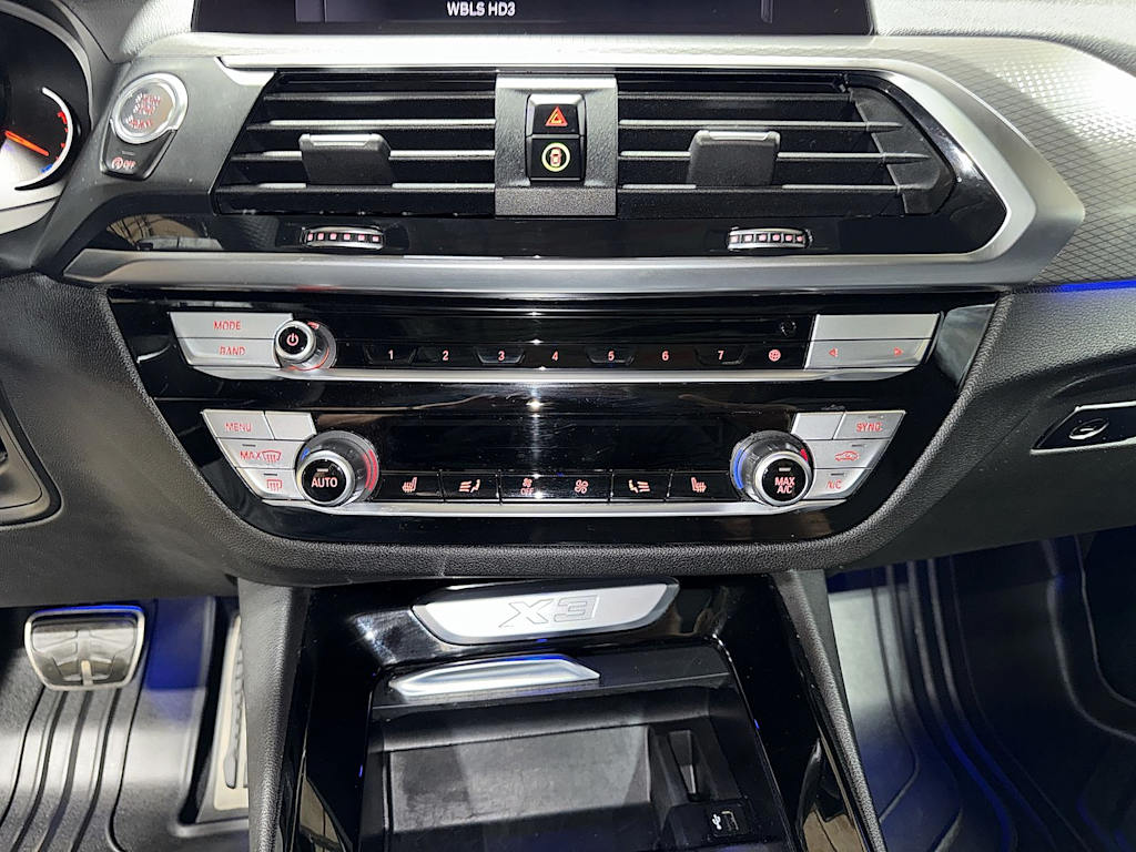 Thumbnail: 2021 BMW X3 - 26