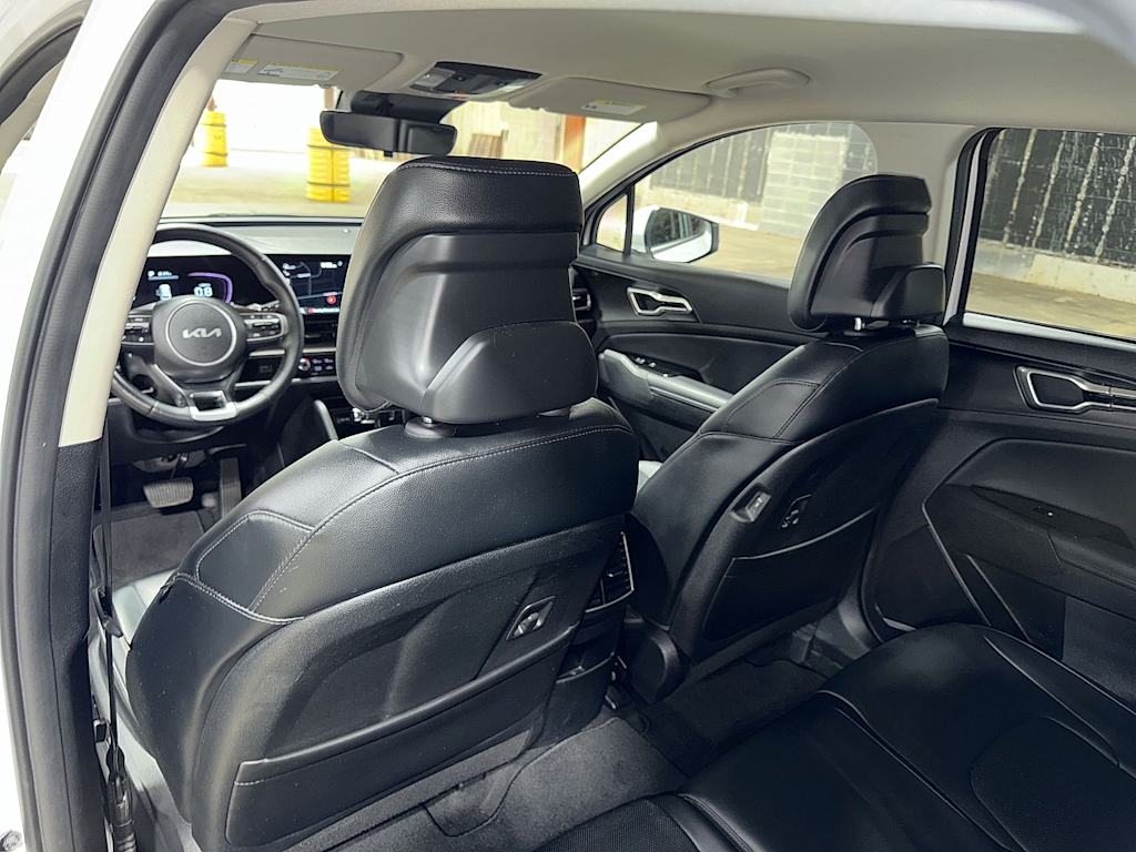 Thumbnail: 2023 Kia Sportage - 31