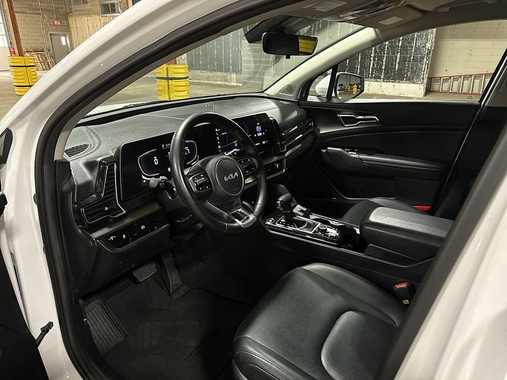 Thumbnail: 2023 Kia Sportage - 9