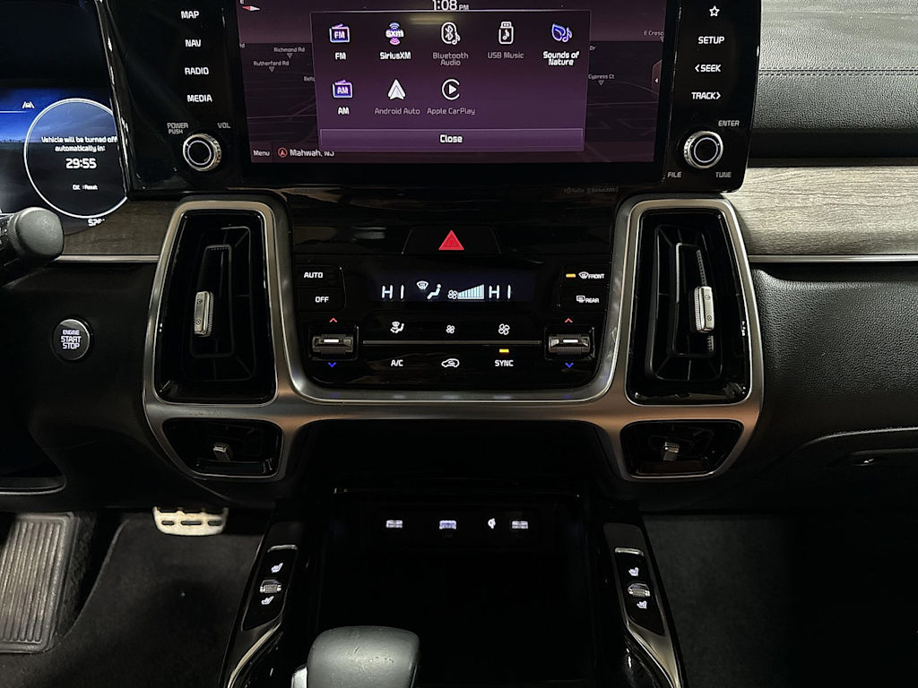 Thumbnail: 2022 Kia Sorento - 27