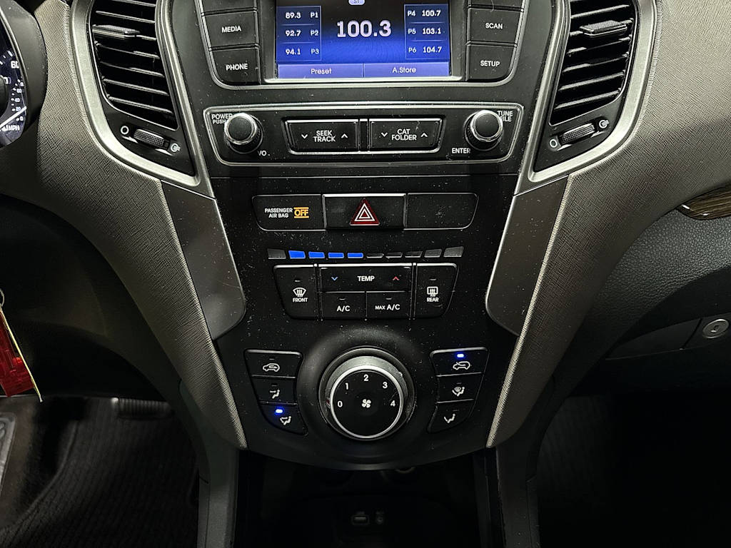 Thumbnail: 2017 Hyundai Santa Fe - 25