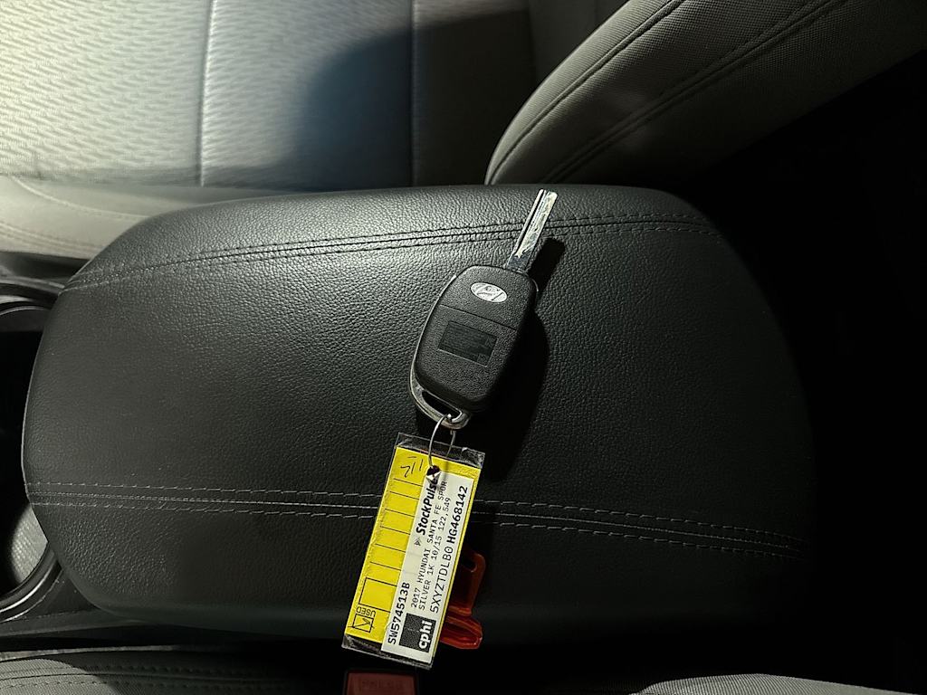 Thumbnail: 2017 Hyundai Santa Fe - 17