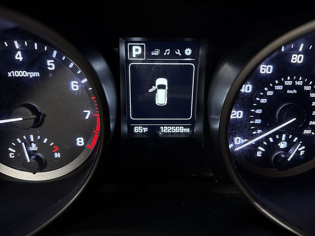 Thumbnail: 2017 Hyundai Santa Fe - 15