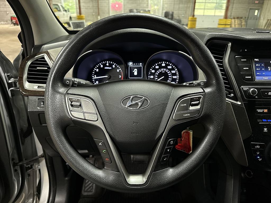 Thumbnail: 2017 Hyundai Santa Fe - 2