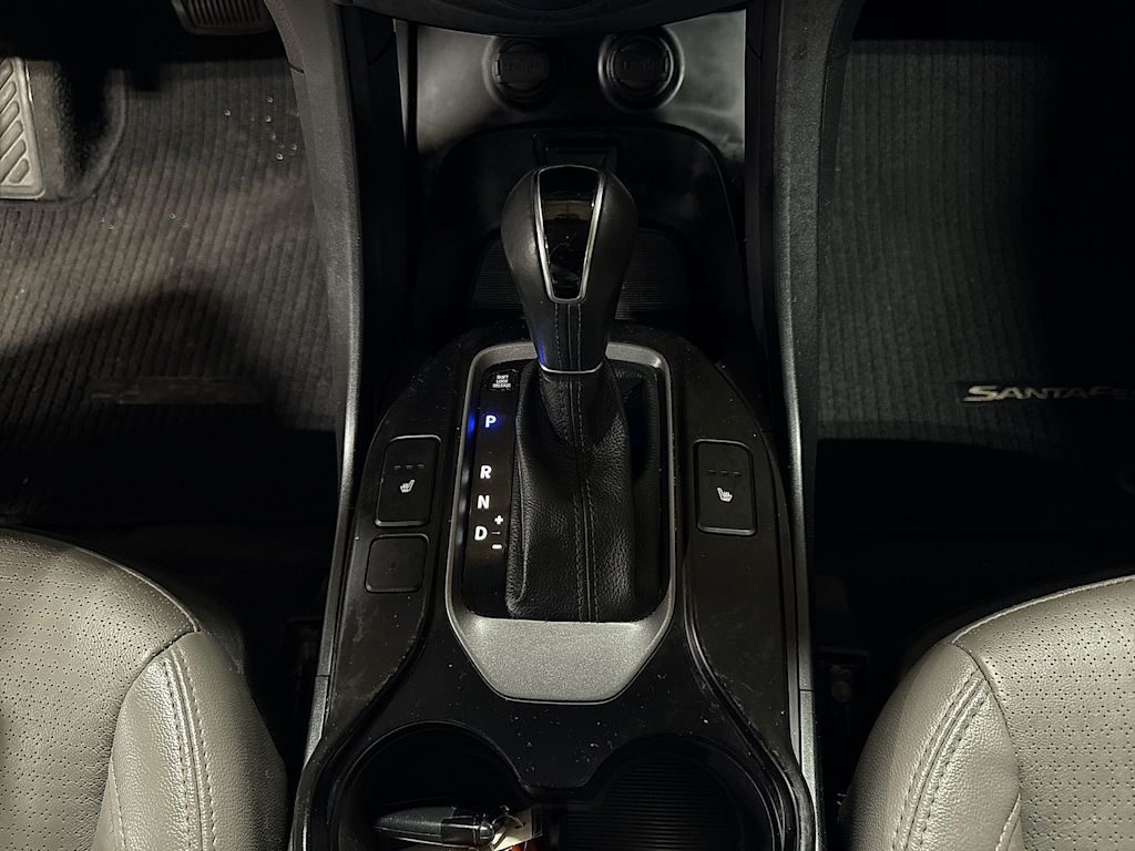 Thumbnail: 2016 Hyundai Santa Fe - 13