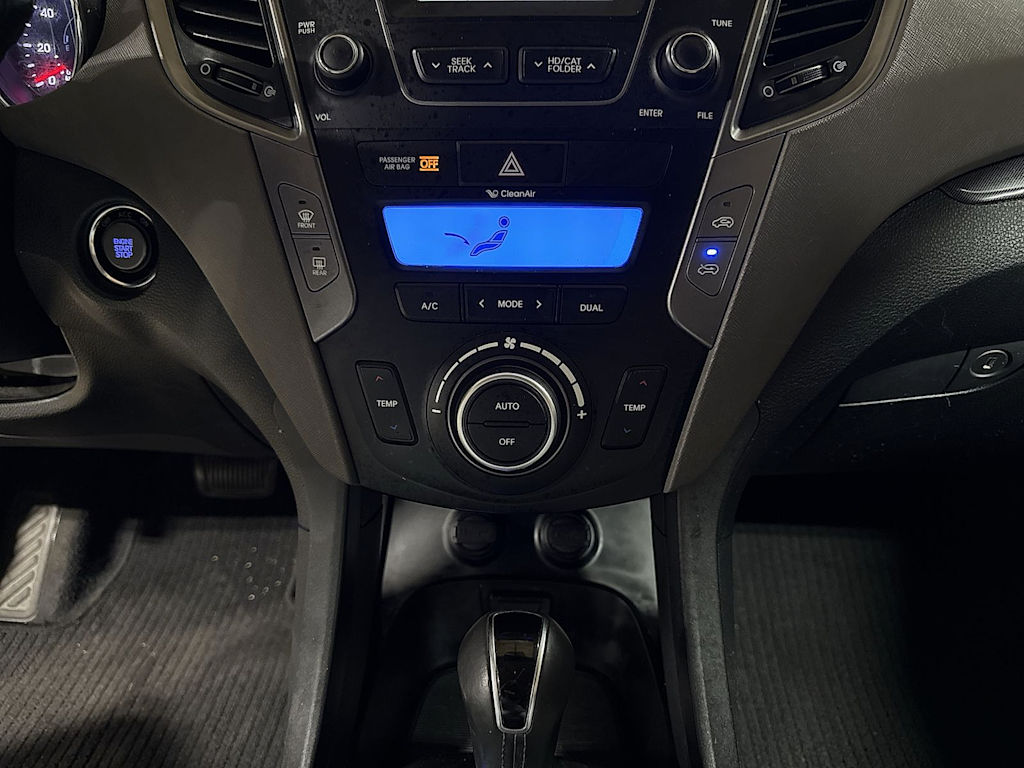 Thumbnail: 2016 Hyundai Santa Fe - 24