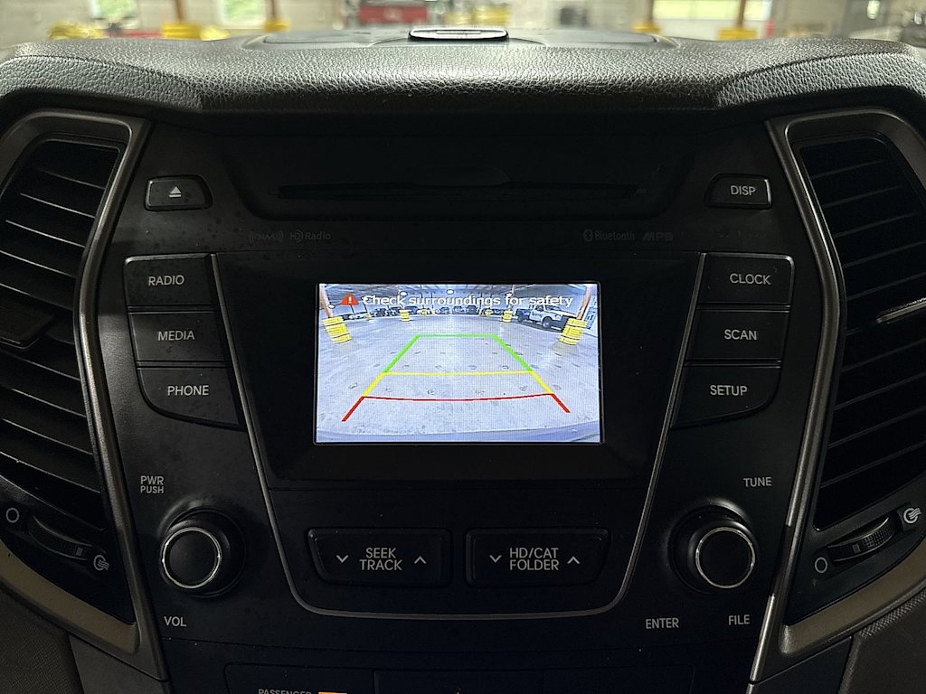 Thumbnail: 2016 Hyundai Santa Fe - 27