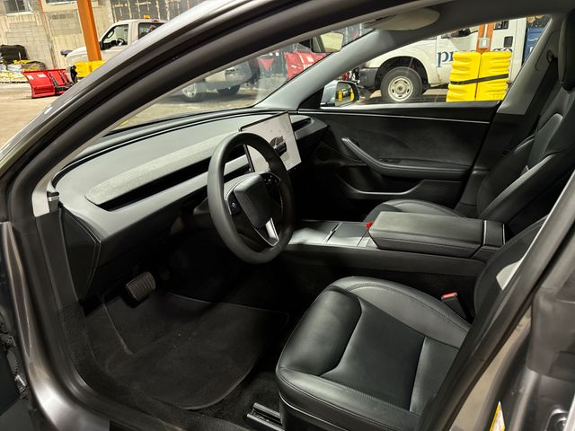Thumbnail: 2025 Tesla Model 3 - 32