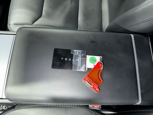 Thumbnail: 2025 Tesla Model 3 - 11