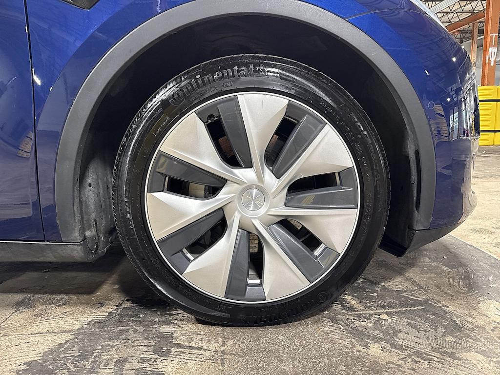 Thumbnail: 2021 Tesla Model Y - 6