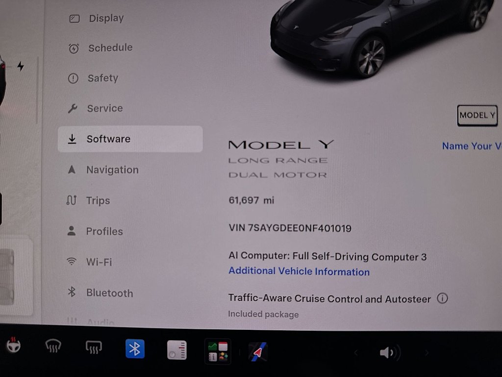 Thumbnail: 2022 Tesla Model Y - 21