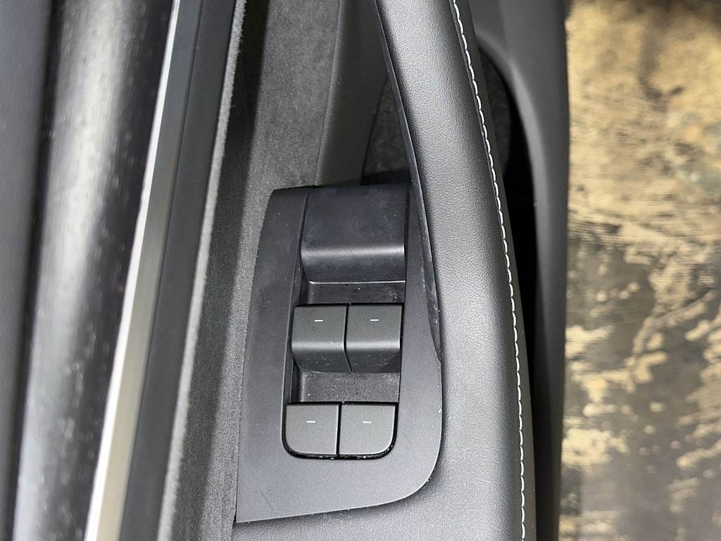 Thumbnail: 2024 Tesla Model Y - 25