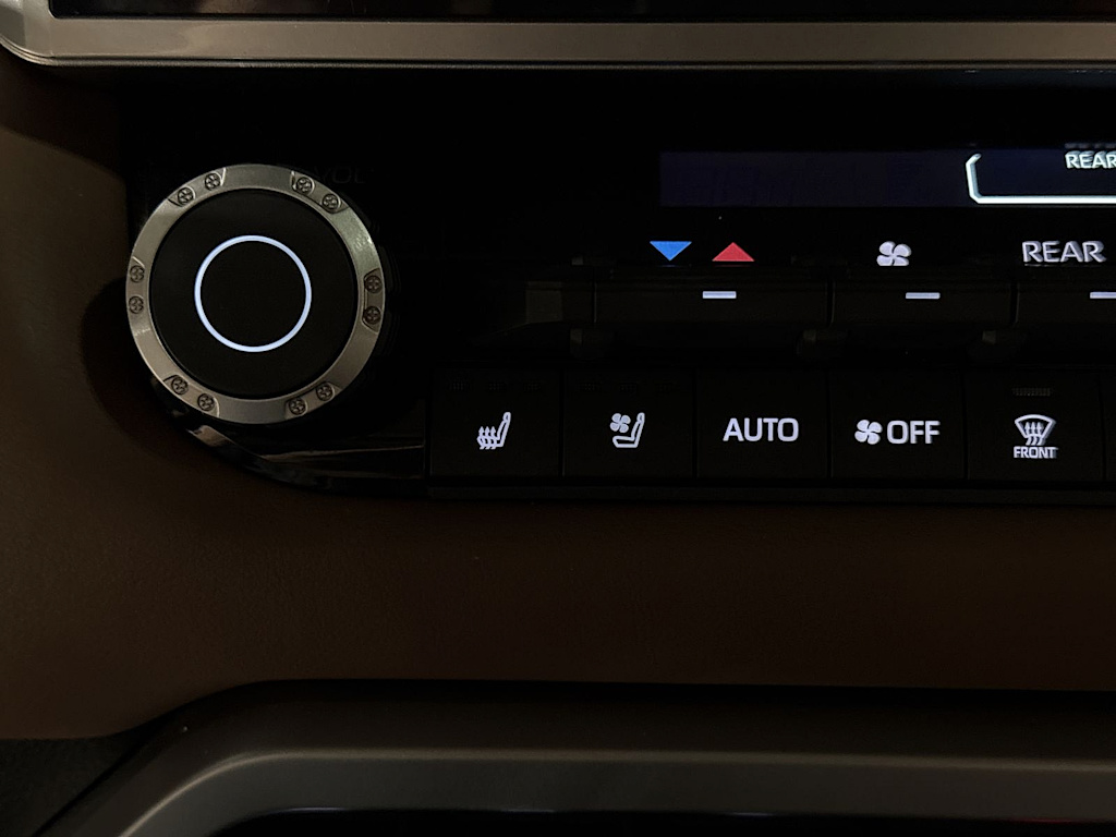 Thumbnail: 2025 Toyota Sequoia - 38