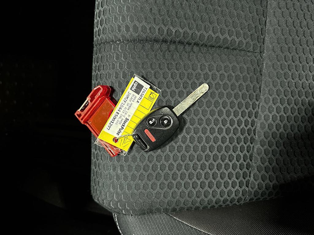 Thumbnail: 2014 Honda CR-Z - 15