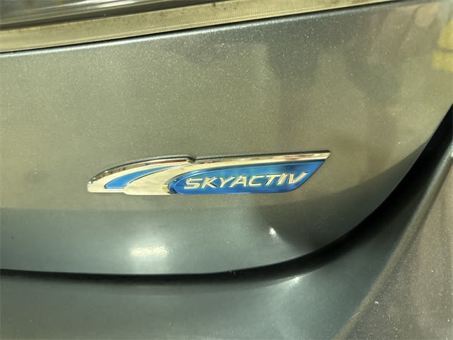 2013 Mazda Mazda3 i Touring 27