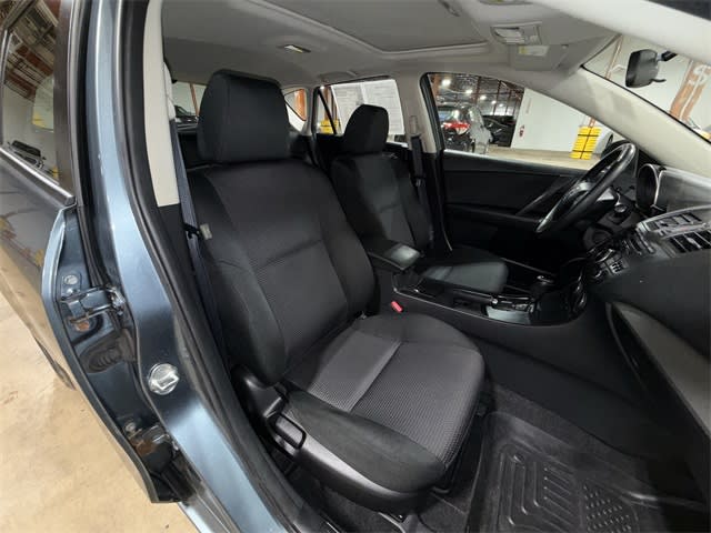 2013 Mazda Mazda3 i Touring 10