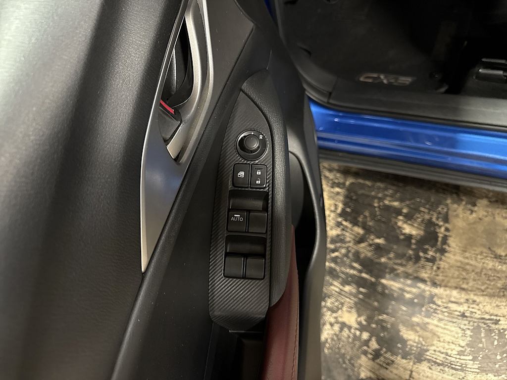 Thumbnail: 2016 Mazda CX-3 - 27