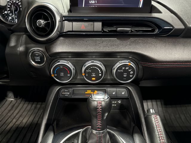 Thumbnail: 2019 Mazda MX-5 Miata - 26