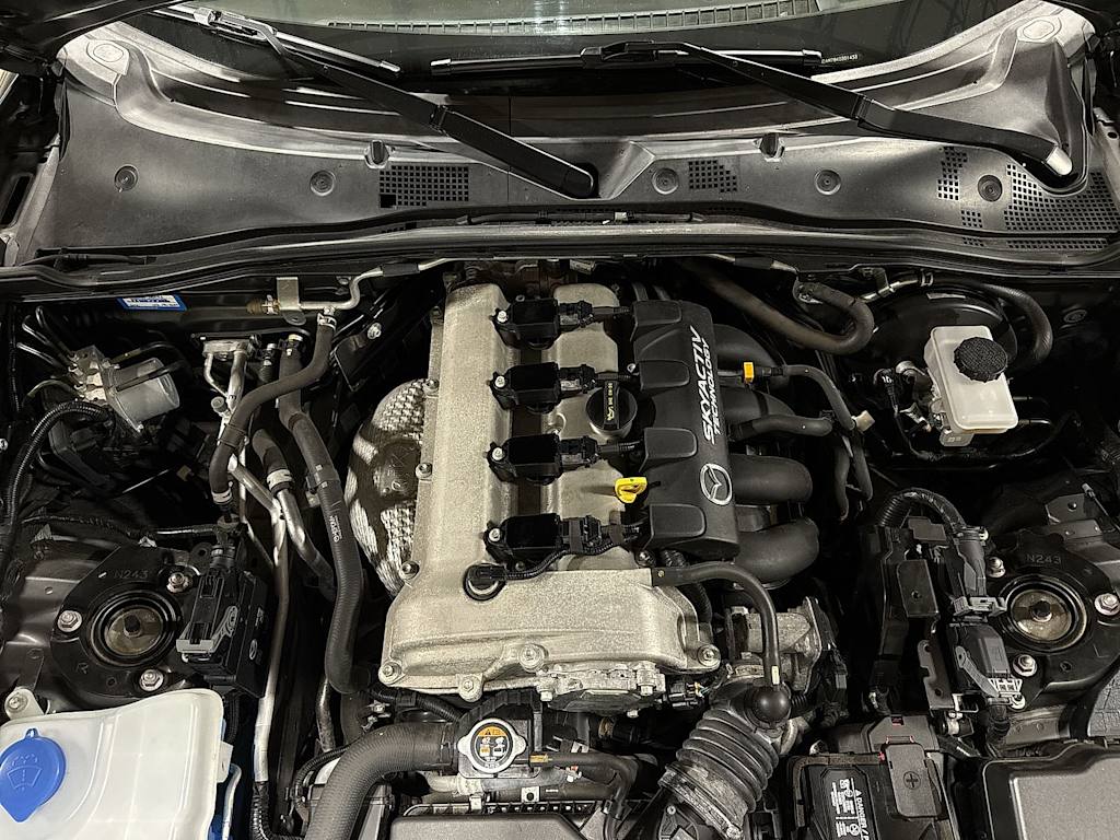 Thumbnail: 2019 Mazda MX-5 Miata - 23