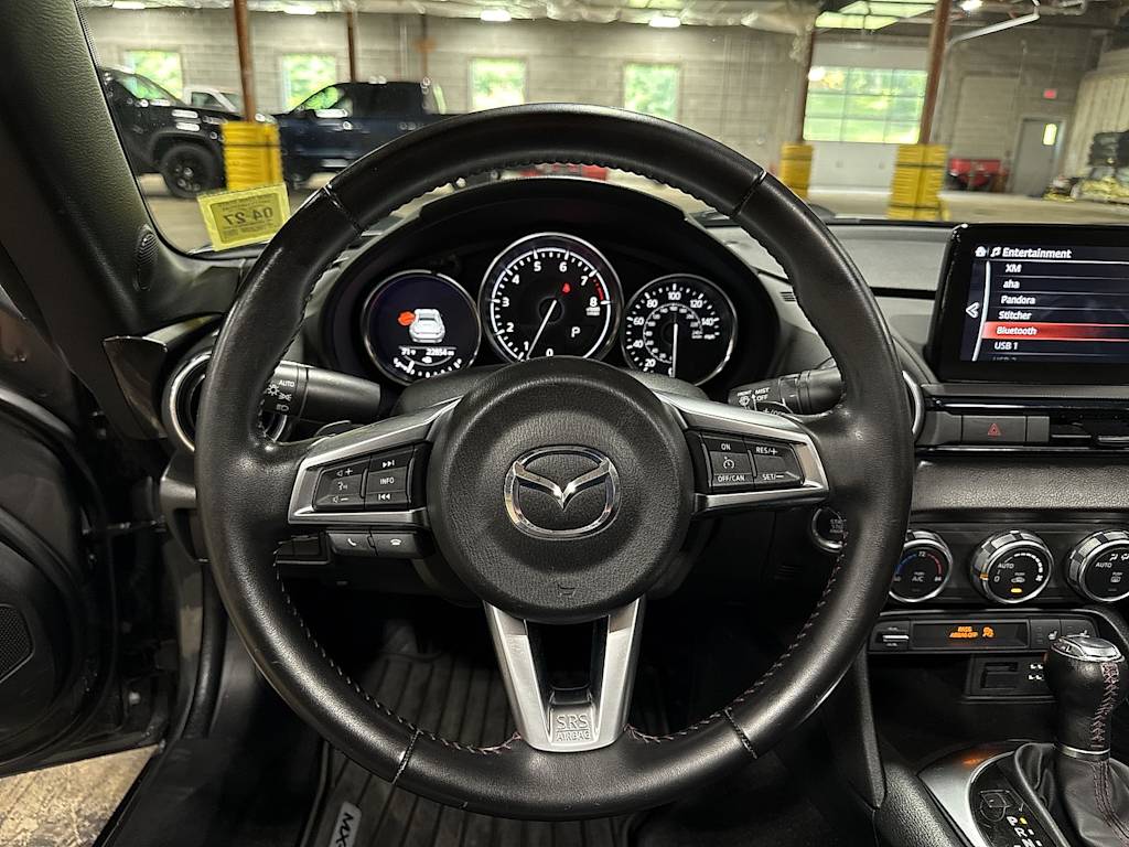 Thumbnail: 2019 Mazda MX-5 Miata - 2
