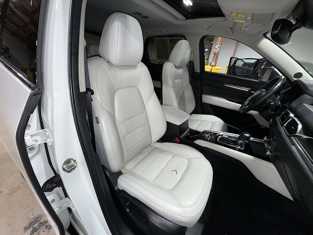 Thumbnail: 2020 Mazda CX-5 - 10