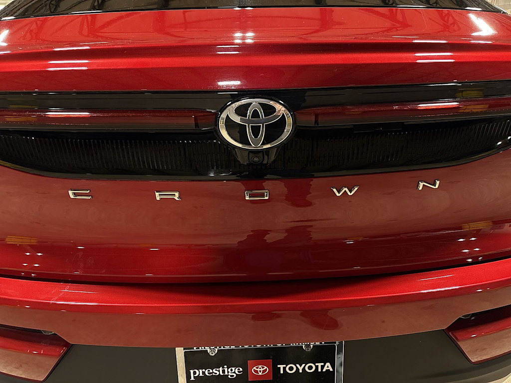 Thumbnail: 2023 Toyota Crown - 5