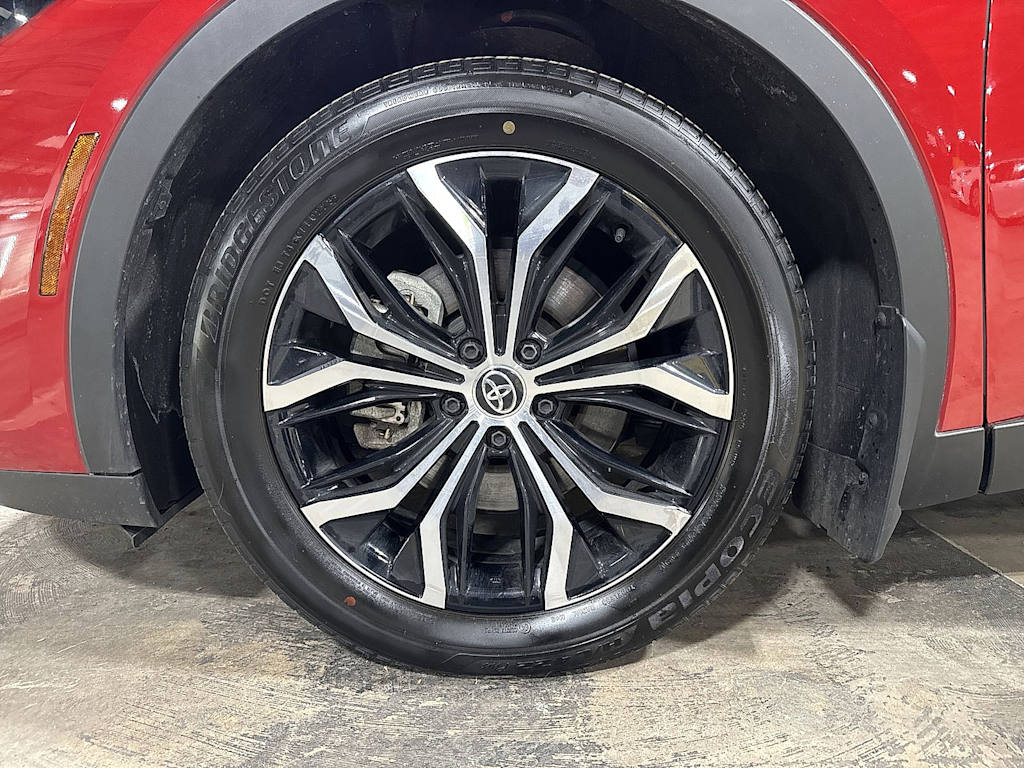 Thumbnail: 2023 Toyota Crown - 6