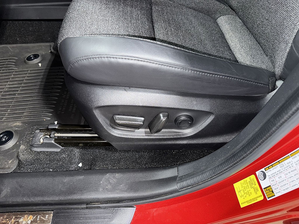 Thumbnail: 2023 Toyota Crown - 27