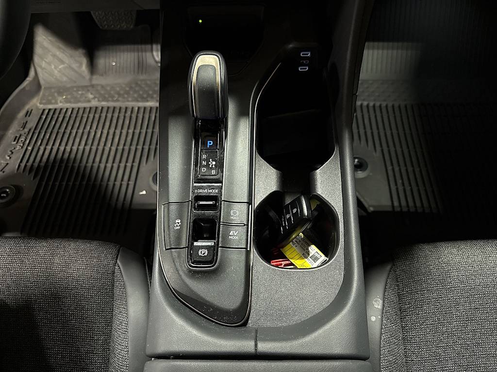 Thumbnail: 2023 Toyota Crown - 13