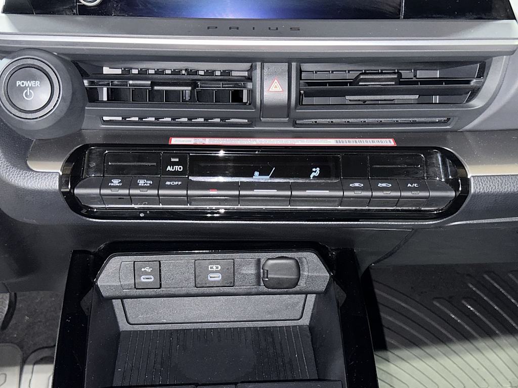 Thumbnail: 2024 Toyota Prius - 25