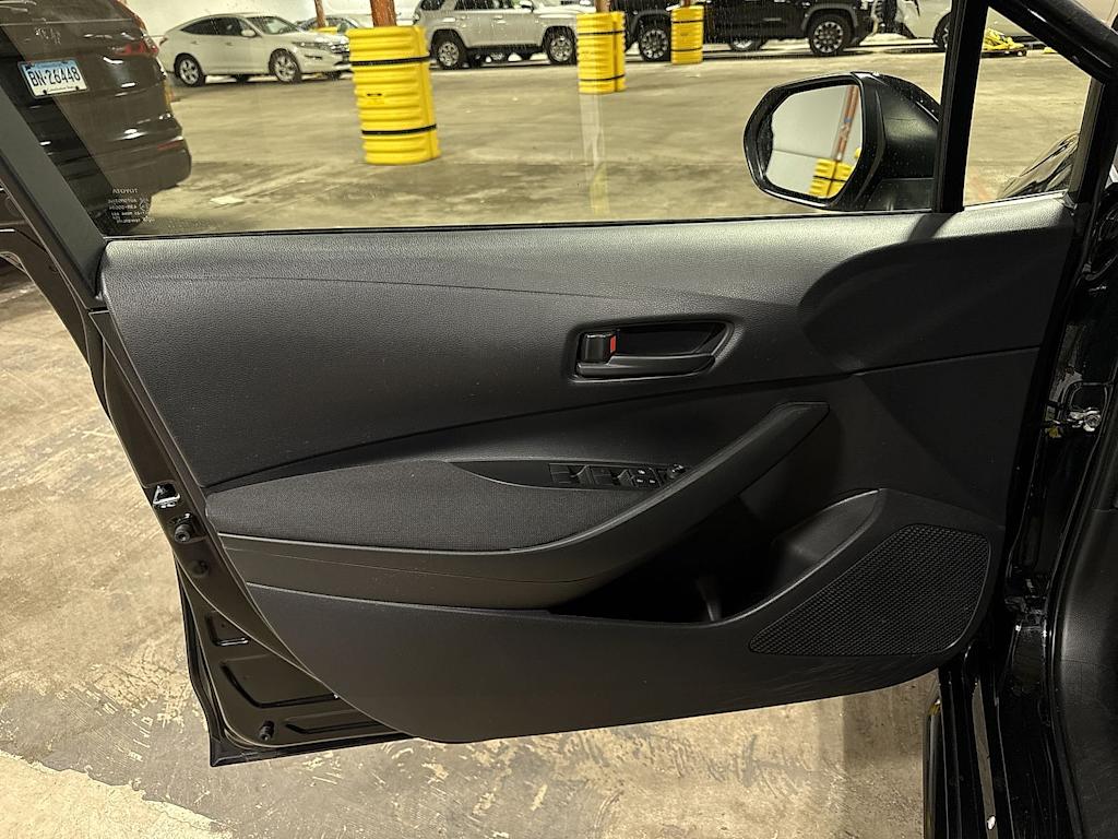 Thumbnail: 2023 Toyota Corolla - 30