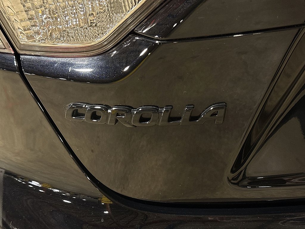 Thumbnail: 2023 Toyota Corolla - 27