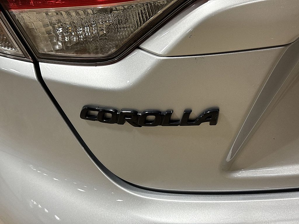 Thumbnail: 2023 Toyota Corolla - 5