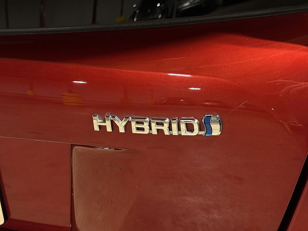 Thumbnail: 2016 Toyota Prius - 28