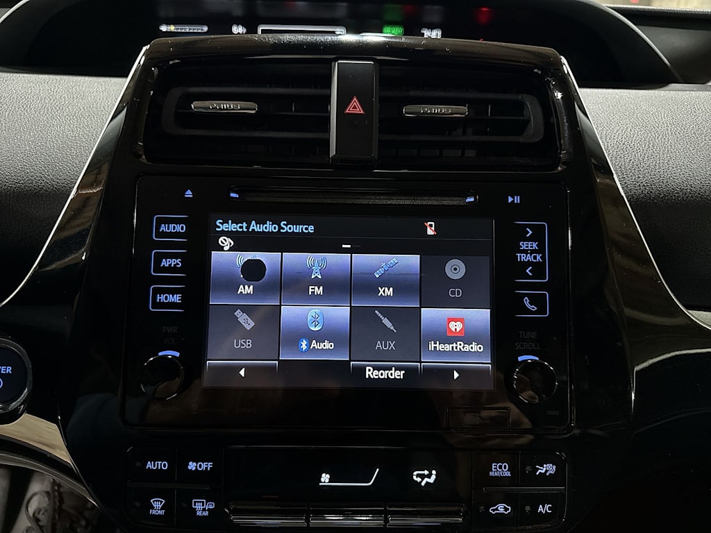 Thumbnail: 2016 Toyota Prius - 24
