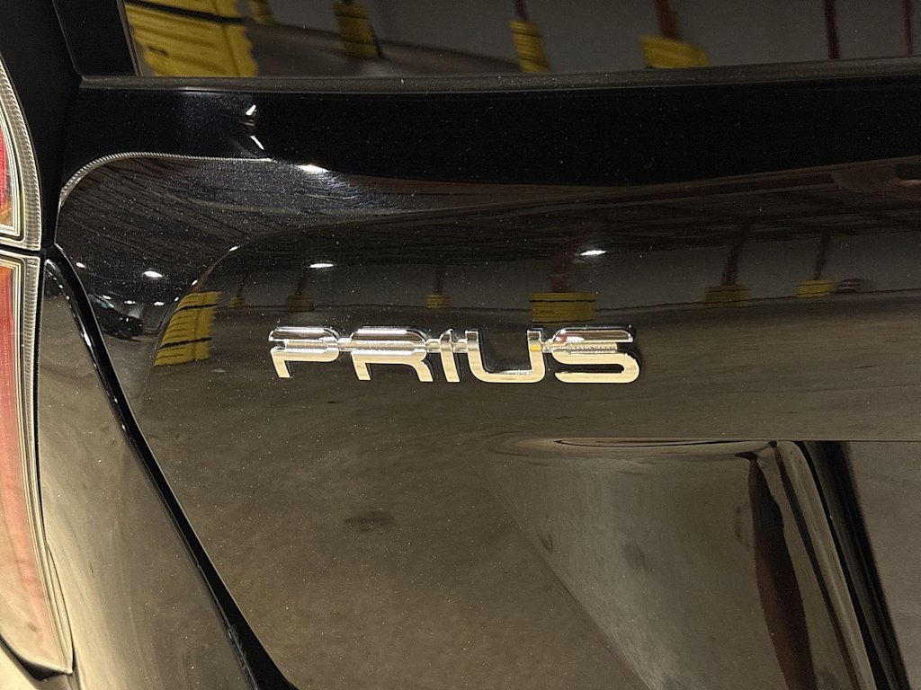 Thumbnail: 2018 Toyota Prius - 5