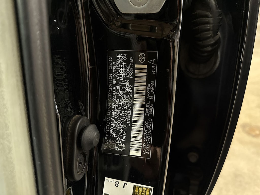 Thumbnail: 2012 Toyota Prius - 23